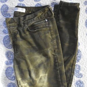 Zara Camo Skinny Jeans